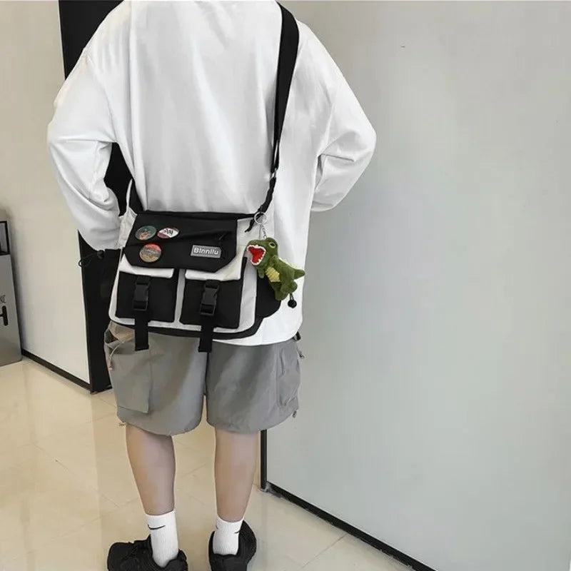 Borsa Harajuku in nylon – per chi scrive, sogna, viaggia.