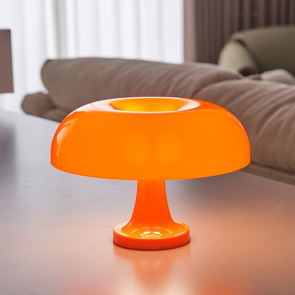 Lampada da tavolo classica a forma di fungo – Design Bauhaus